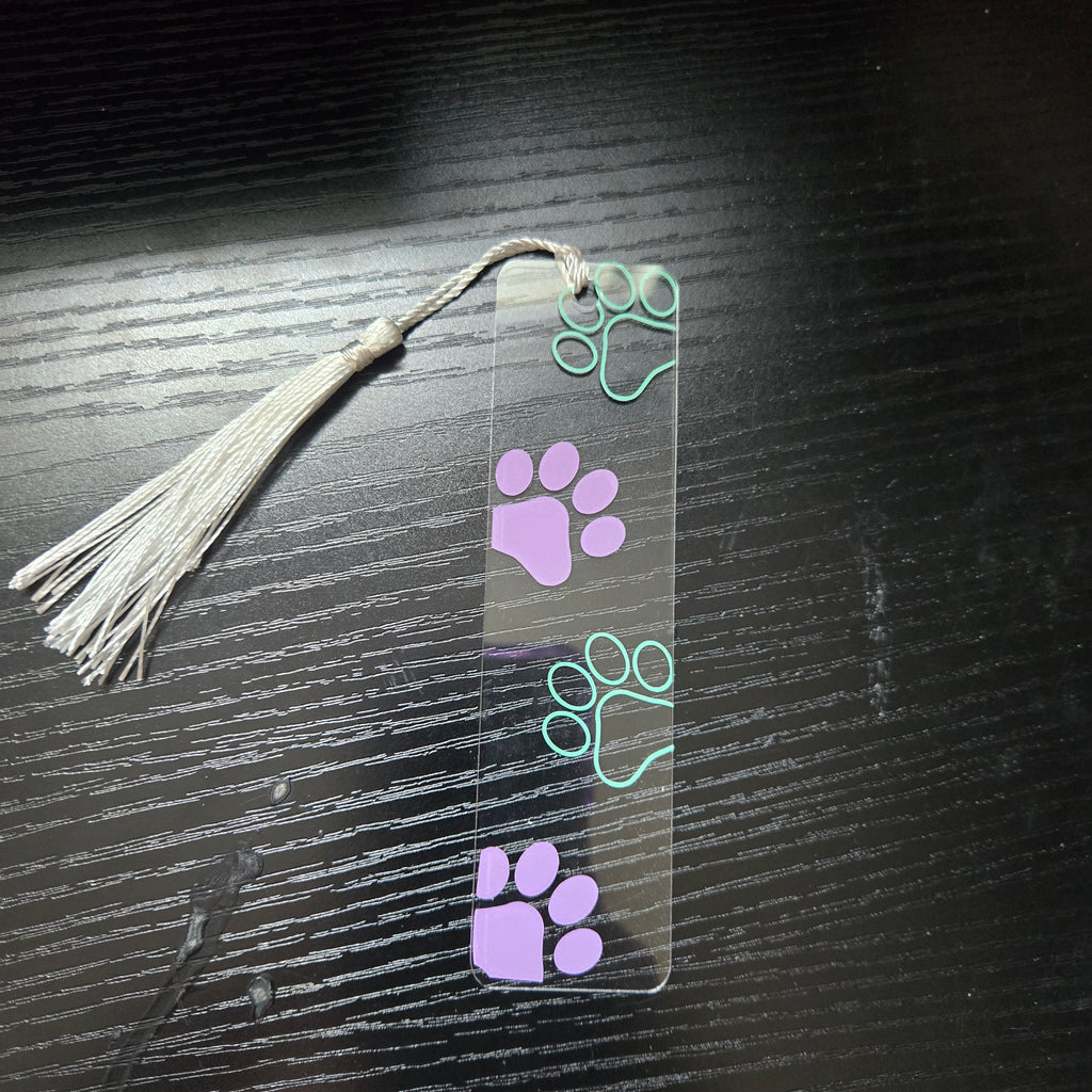 Marque-page acrylique avec pompon - Patte de chien