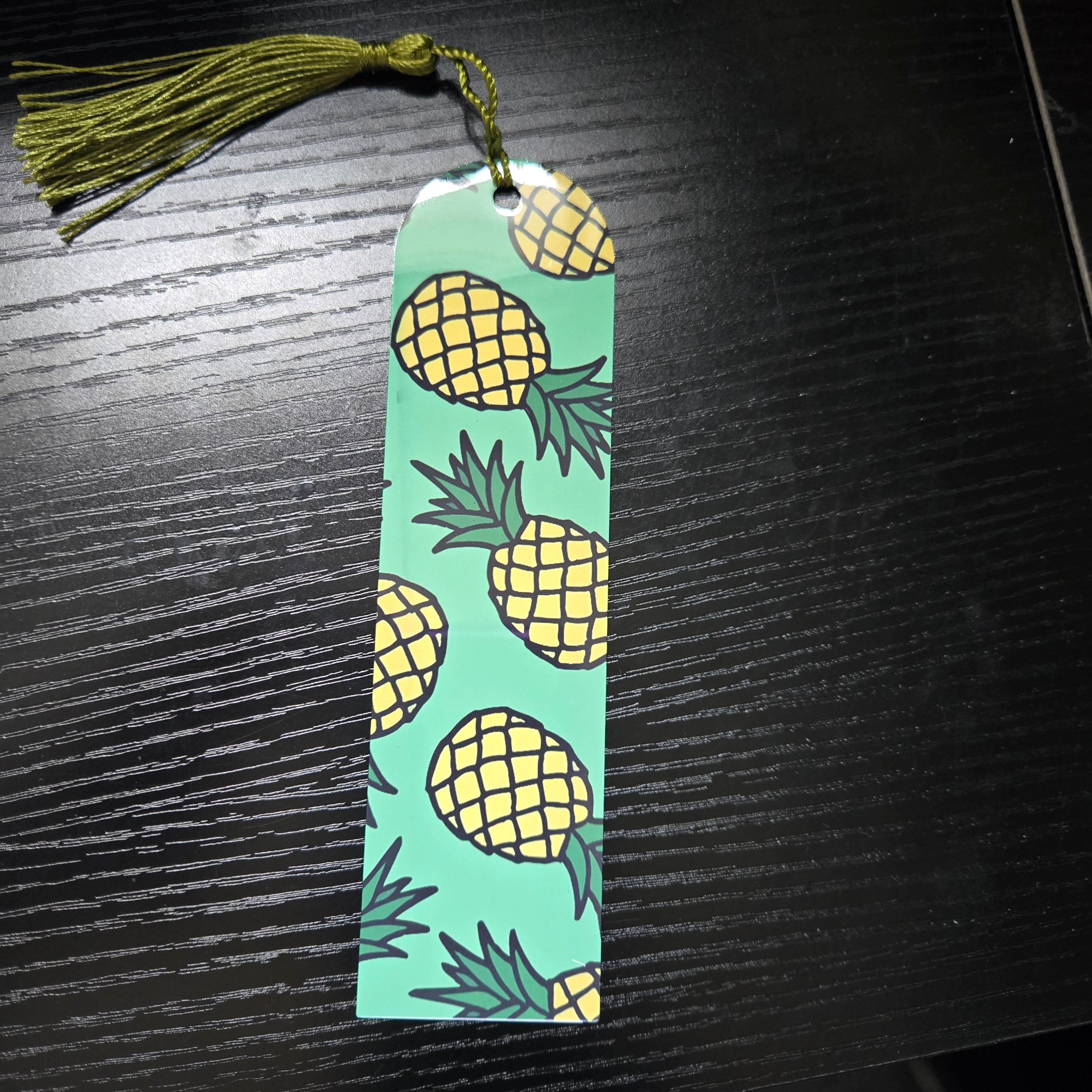 Marque-page aluminium avec pompon - Ananas