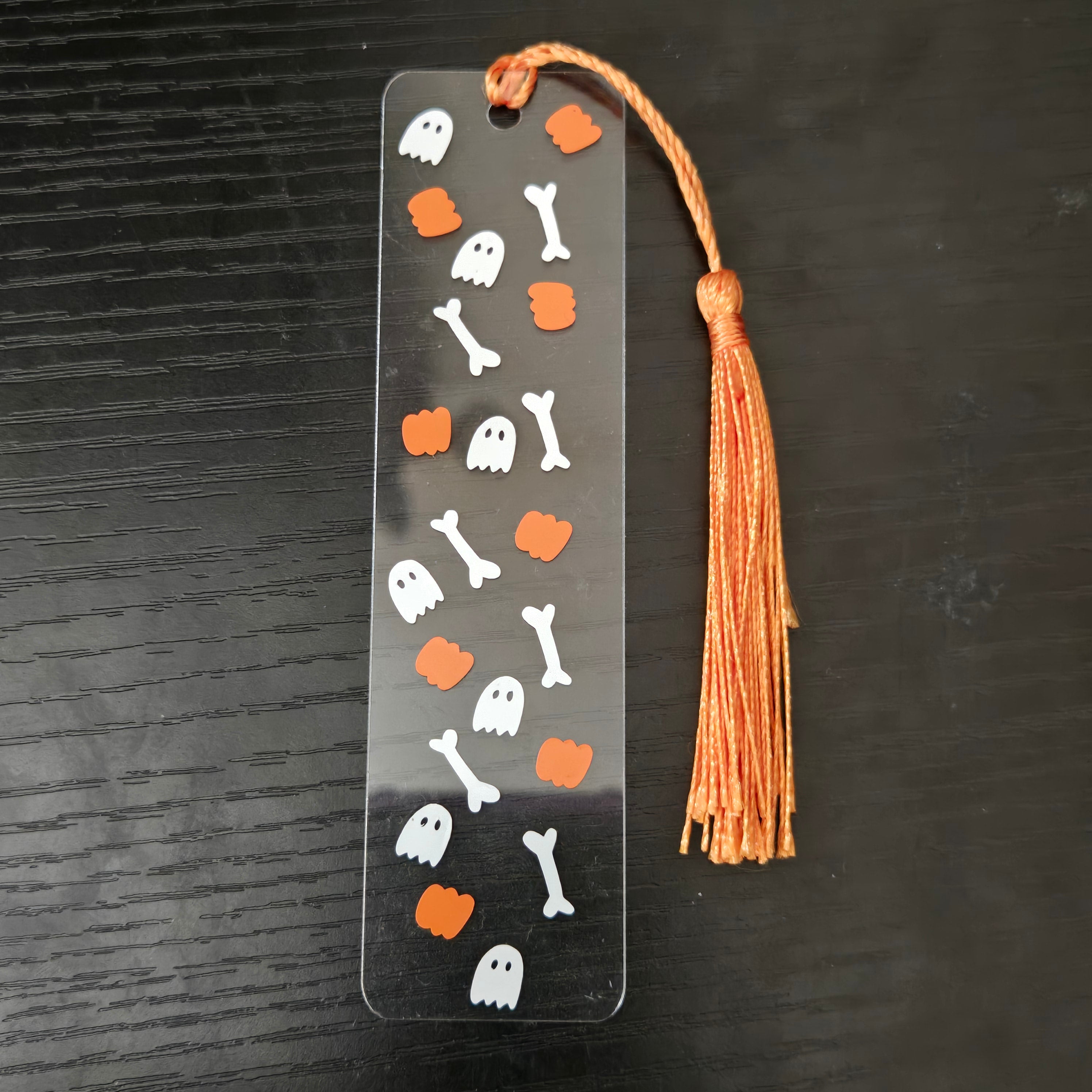 Marque page acrylique - Citrouilles et os