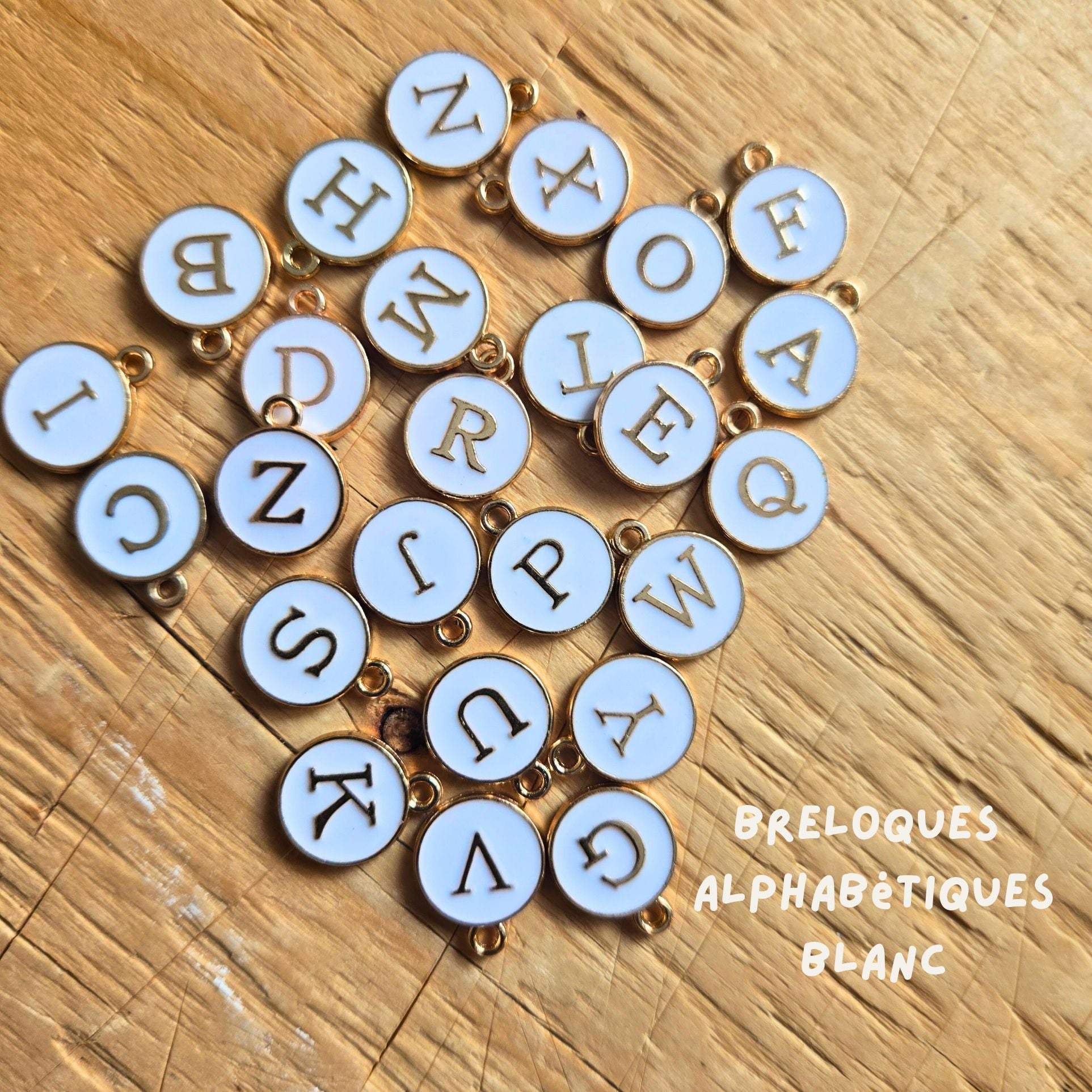 Breloques personnalisées – Collection Alphabétique blanc