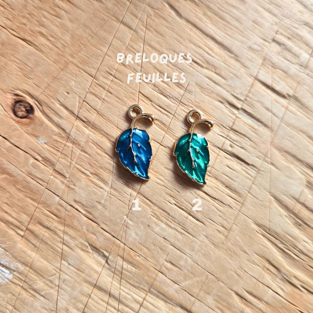 Le Porte-clé Complice – Personnalisé avec breloques & distributeur de sacs