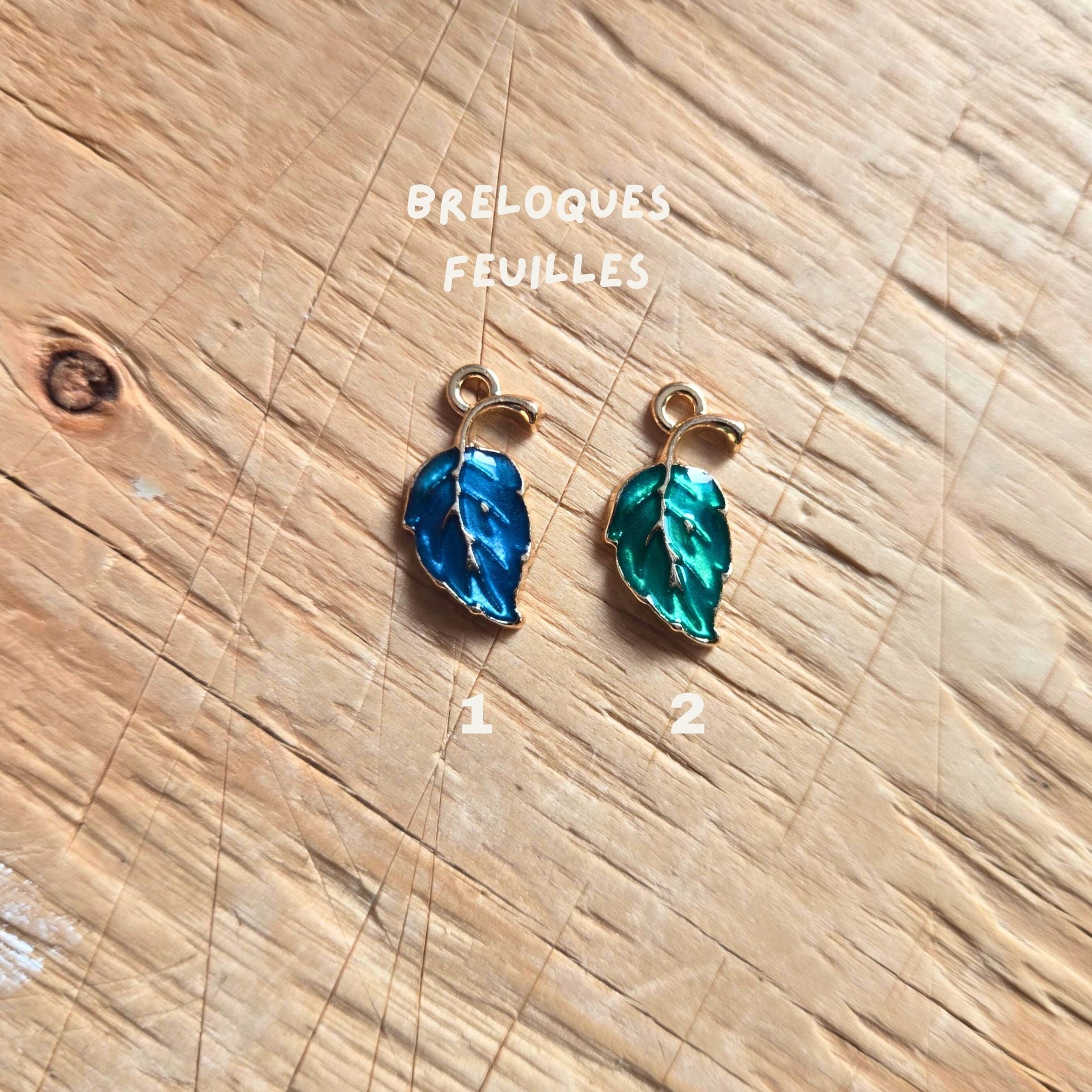 Le Porte-clé Complice – Personnalisé avec breloques & distributeur de sacs